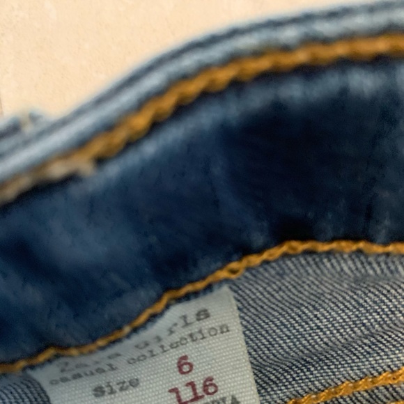 Zara Girls Casual Collection Denim Shorts - Size 6 - Picture 2 of 4